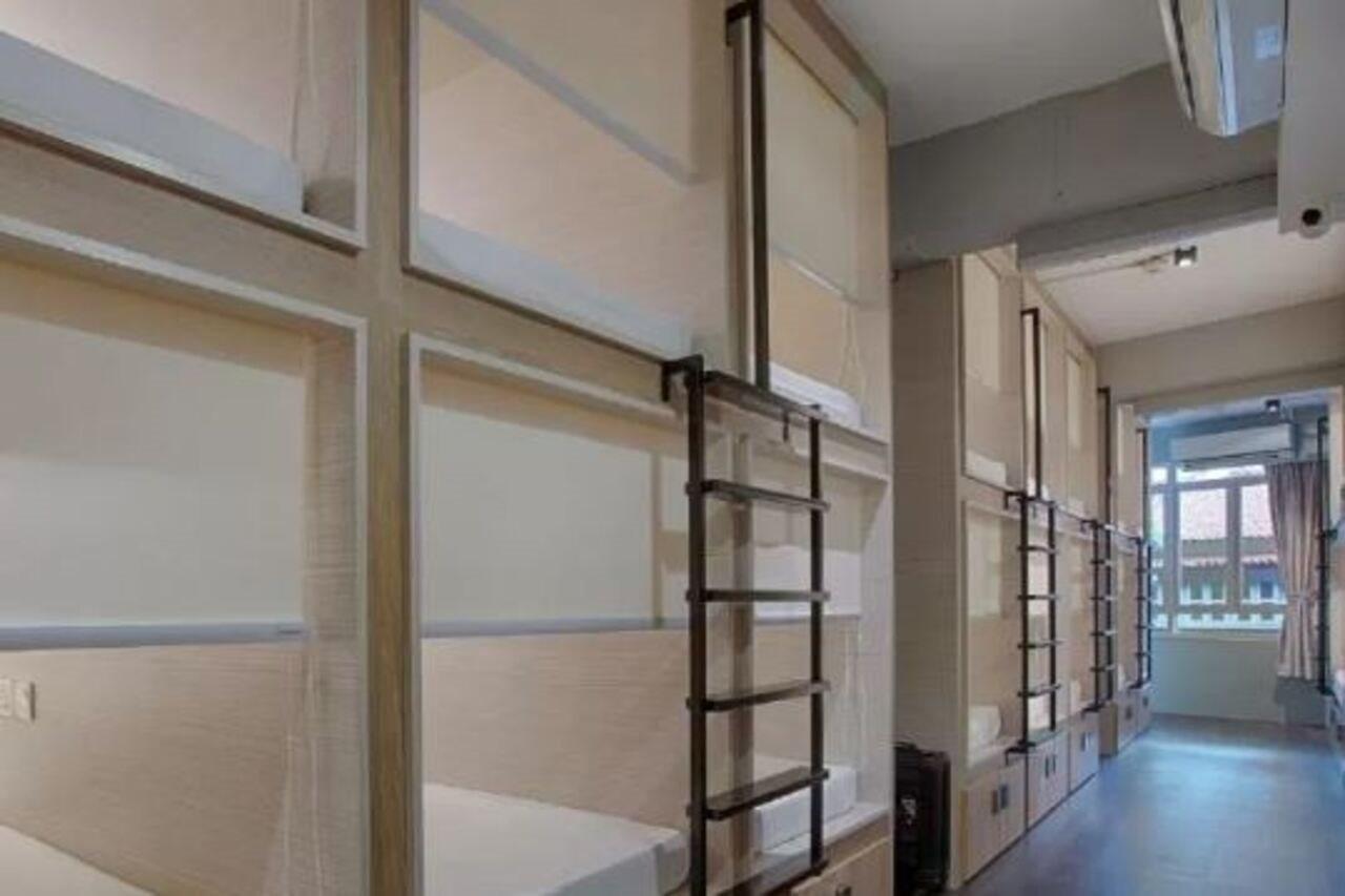 Quarters Capsule Hostel Singapore Exterior photo