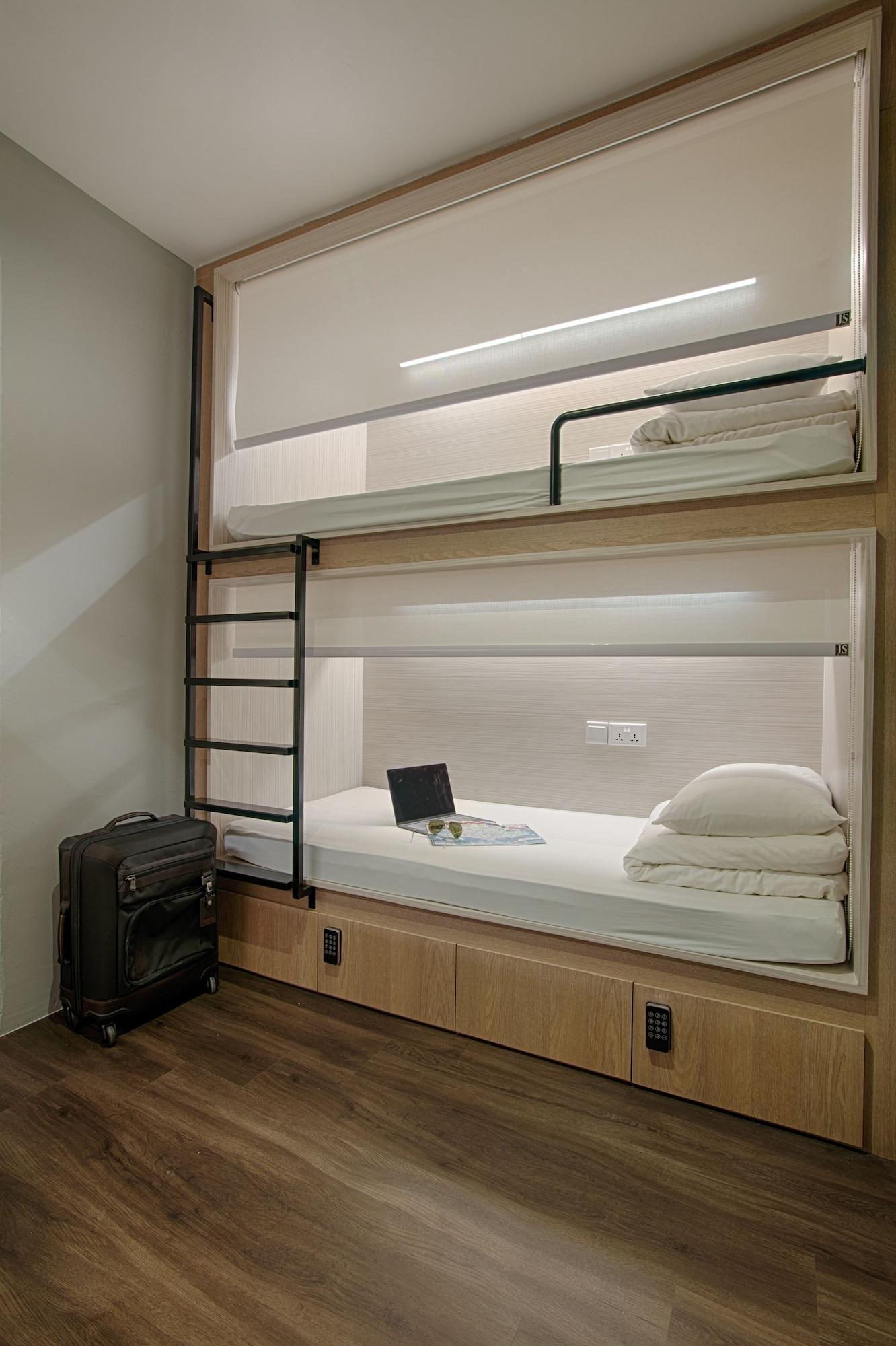 Quarters Capsule Hostel Singapore Exterior photo