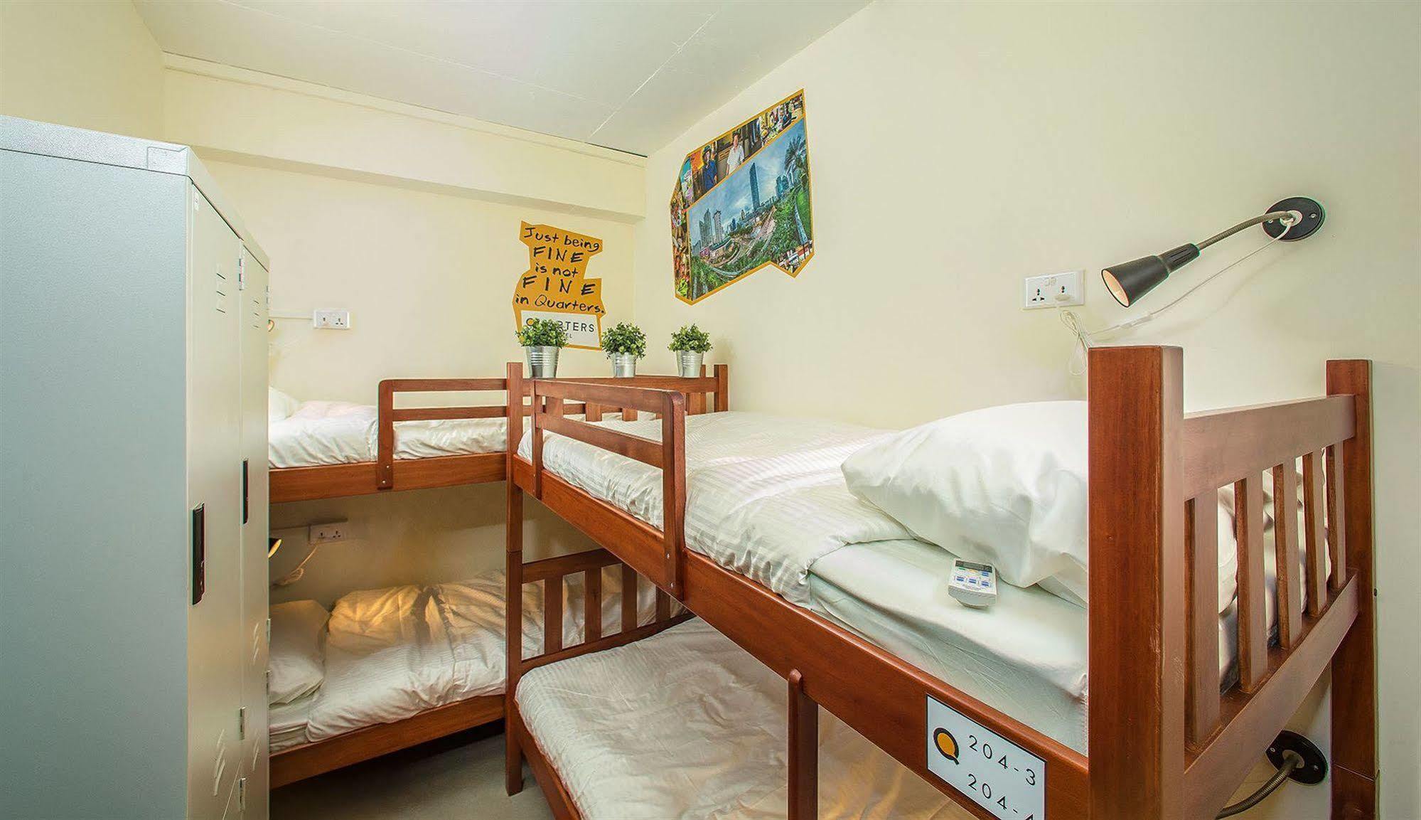 Quarters Capsule Hostel Singapore Exterior photo